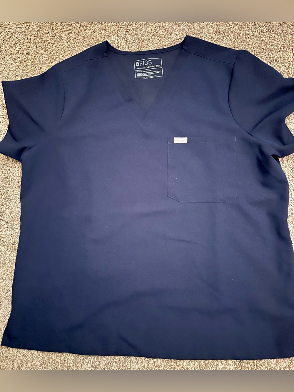 FIGS Catarina Navy Scrub Top XXL